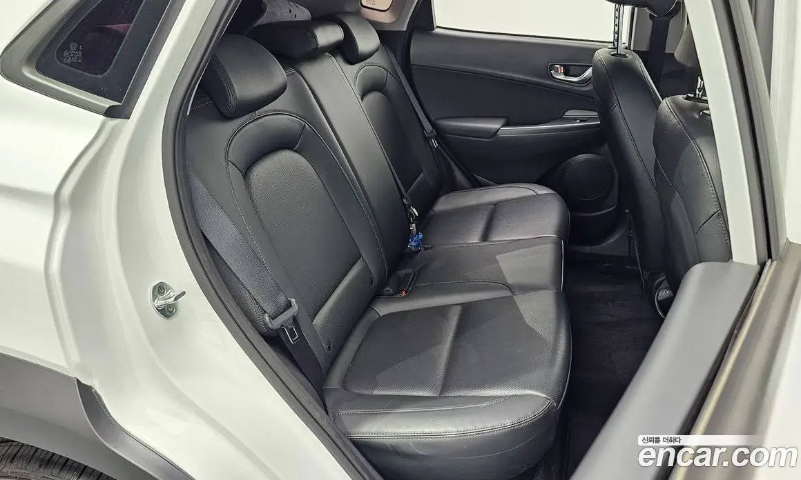 Hyundai Kona 2021 1.6 автомат (гидро), фото 17 Hyundai Kona 2021 1.6 автомат (гидро), фото 17