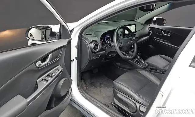 Hyundai Kona 2022 2.0 автомат (гидро), миниатюра 12