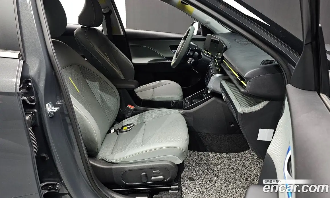 Hyundai Kona 2023 1.6 автомат (гидро), фото 16
