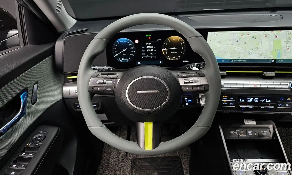 Hyundai Kona 2023 1.6 автомат (гидро), фото 19