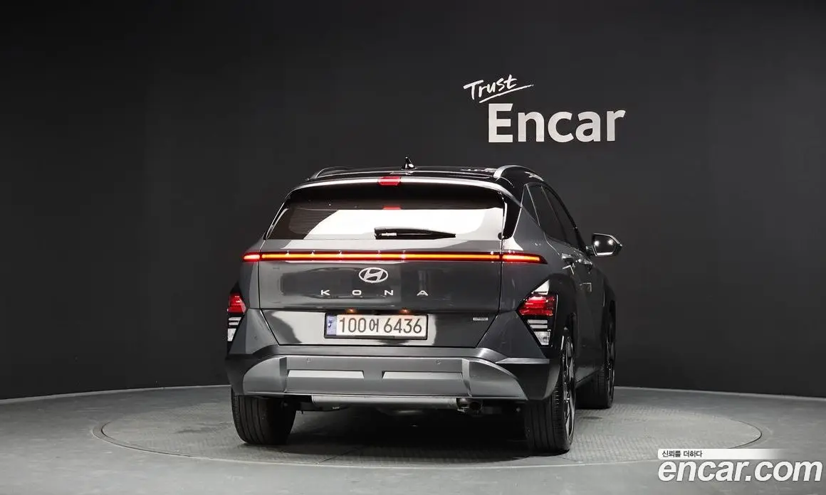 Hyundai Kona 2023 1.6 автомат (гидро), фото 4