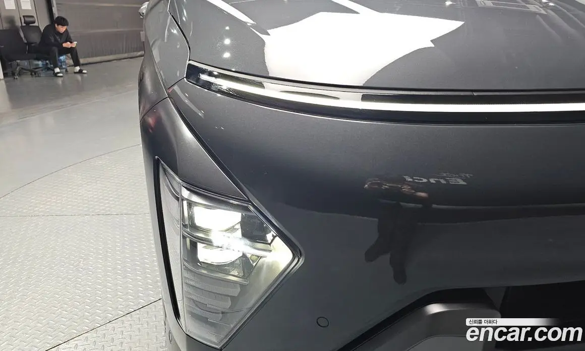 Hyundai Kona 2023 1.6 автомат (гидро), фото 8