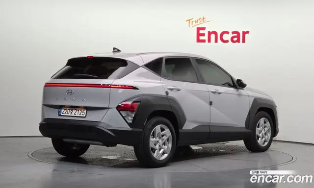 Hyundai Kona 2023 2.0 автомат (гидро), миниатюра 2