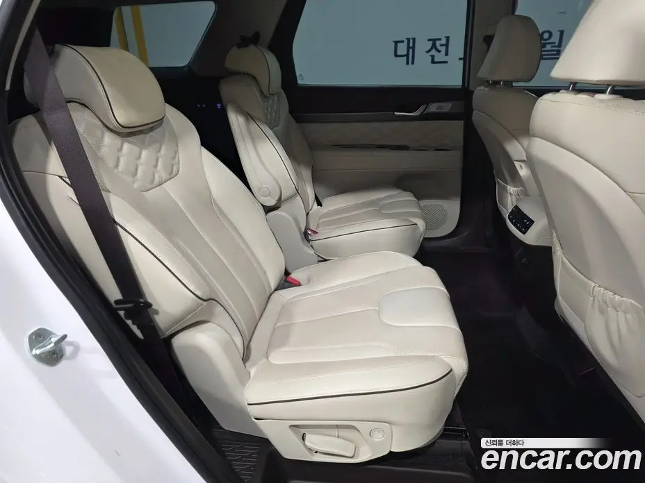 Hyundai Palisade 2022 2.2 автомат (гидро), фото 17