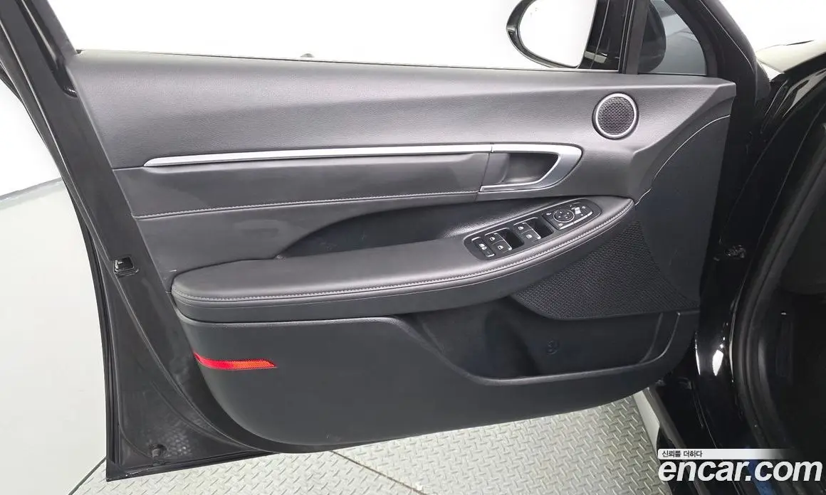 Hyundai Sonata 2021 2.0 автомат (гидро), фото 14 Hyundai Sonata 2021 2.0 автомат (гидро), фото 14