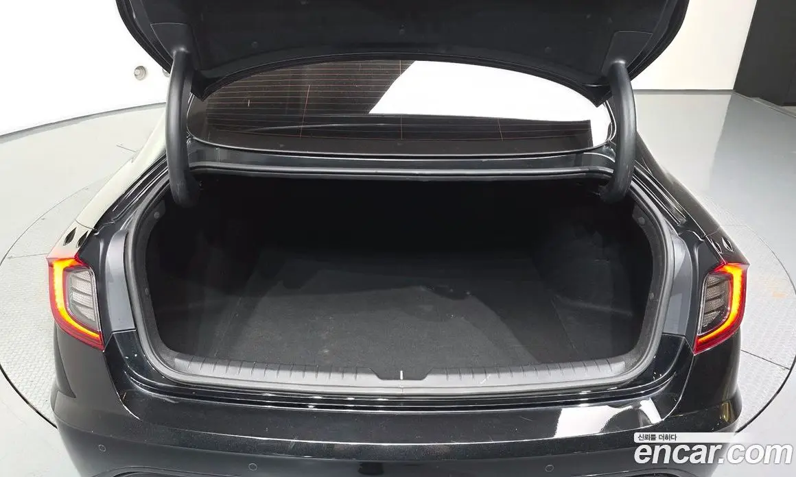 Hyundai Sonata 2021 2.0 автомат (гидро), фото 26 Hyundai Sonata 2021 2.0 автомат (гидро), фото 26
