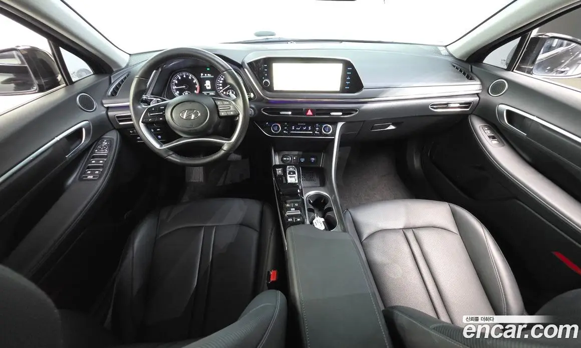 Hyundai Sonata 2021 2.0 автомат (гидро), фото 10 Hyundai Sonata 2021 2.0 автомат (гидро), фото 10