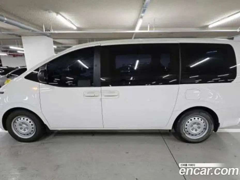 Hyundai Staria 2023 2.2 автомат (гидро), фото 5 Hyundai Staria 2023 2.2 автомат (гидро), фото 5