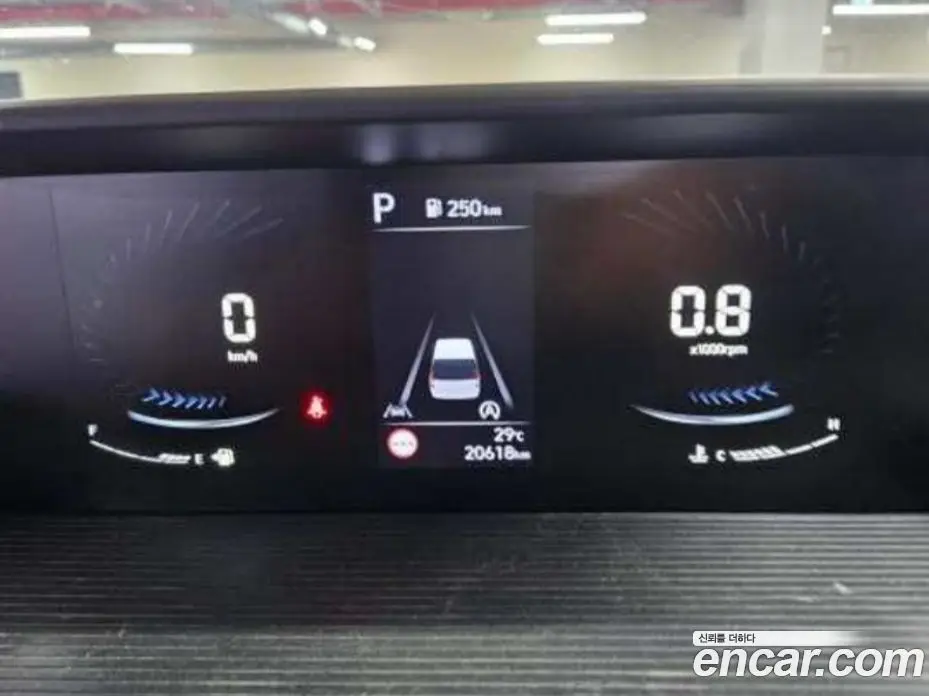 Hyundai Staria 2023 2.2 автомат (гидро), фото 7 Hyundai Staria 2023 2.2 автомат (гидро), фото 7