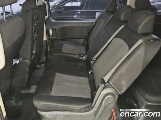 Hyundai Staria 2023 2.2 автомат (гидро), миниатюра 10 Hyundai Staria 2023 2.2 автомат (гидро), миниатюра 10