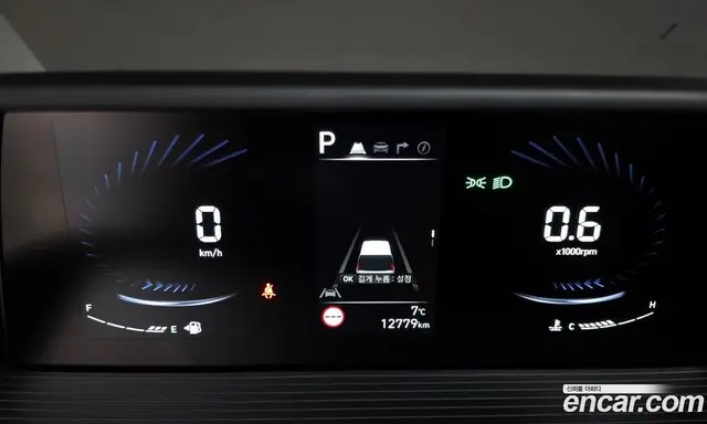 Hyundai Staria 2024 3.5 автомат (гидро), миниатюра 8