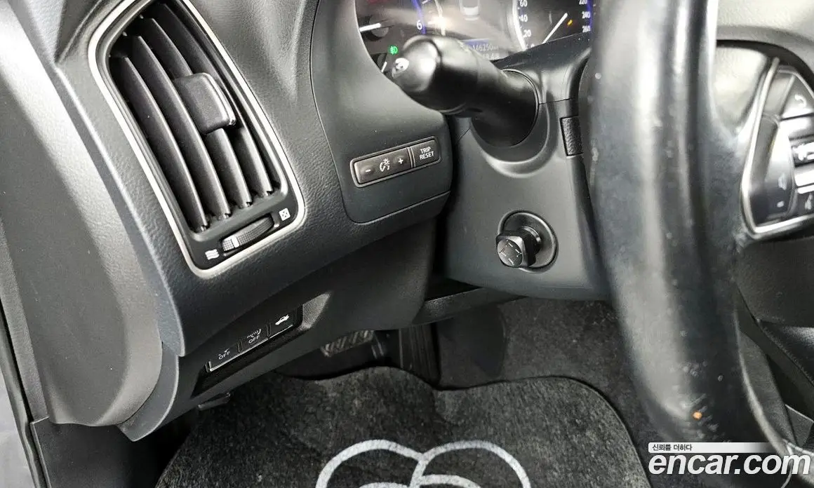 Infiniti Q50 2014 2.1 автомат (гидро), фото 16 Infiniti Q50 2014 2.1 автомат (гидро), фото 16