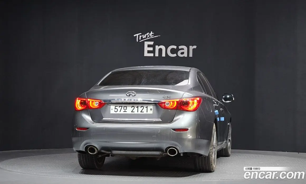 Infiniti Q50 2014 2.1 автомат (гидро), фото 4 Infiniti Q50 2014 2.1 автомат (гидро), фото 4