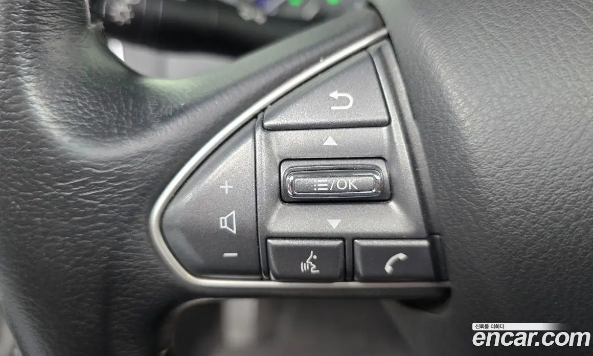 Infiniti Q50 2015 2.1 автомат (гидро), фото 22 Infiniti Q50 2015 2.1 автомат (гидро), фото 22