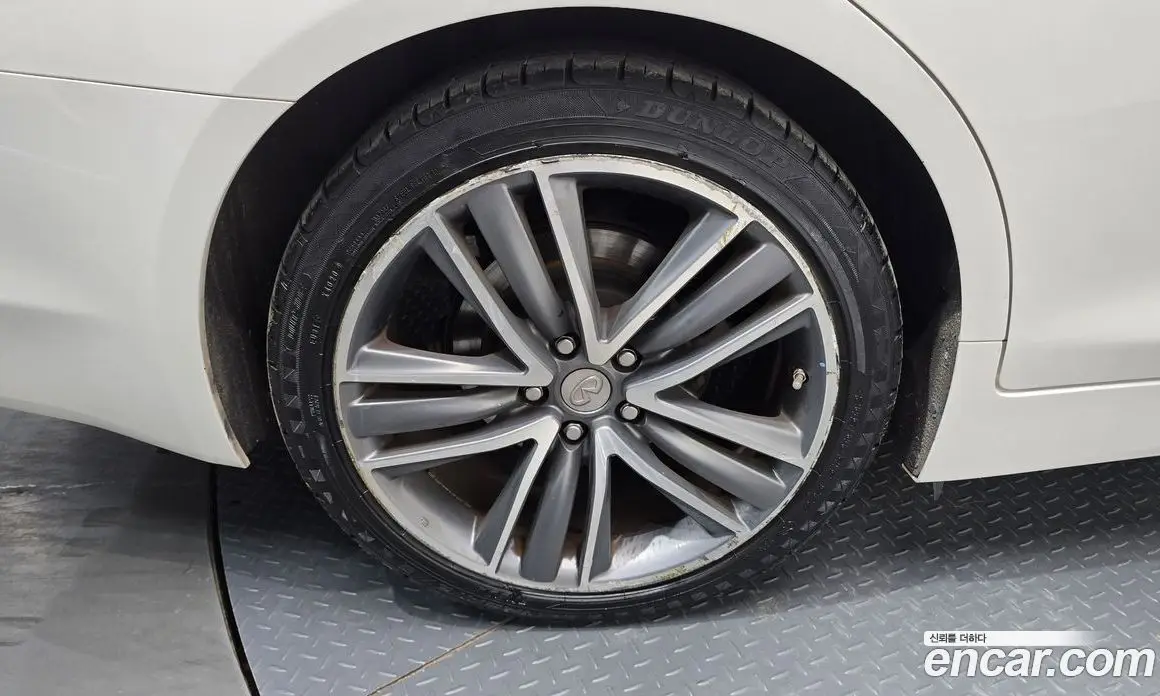 Infiniti Q50 2015 2.1 автомат (гидро), фото 4 Infiniti Q50 2015 2.1 автомат (гидро), фото 4