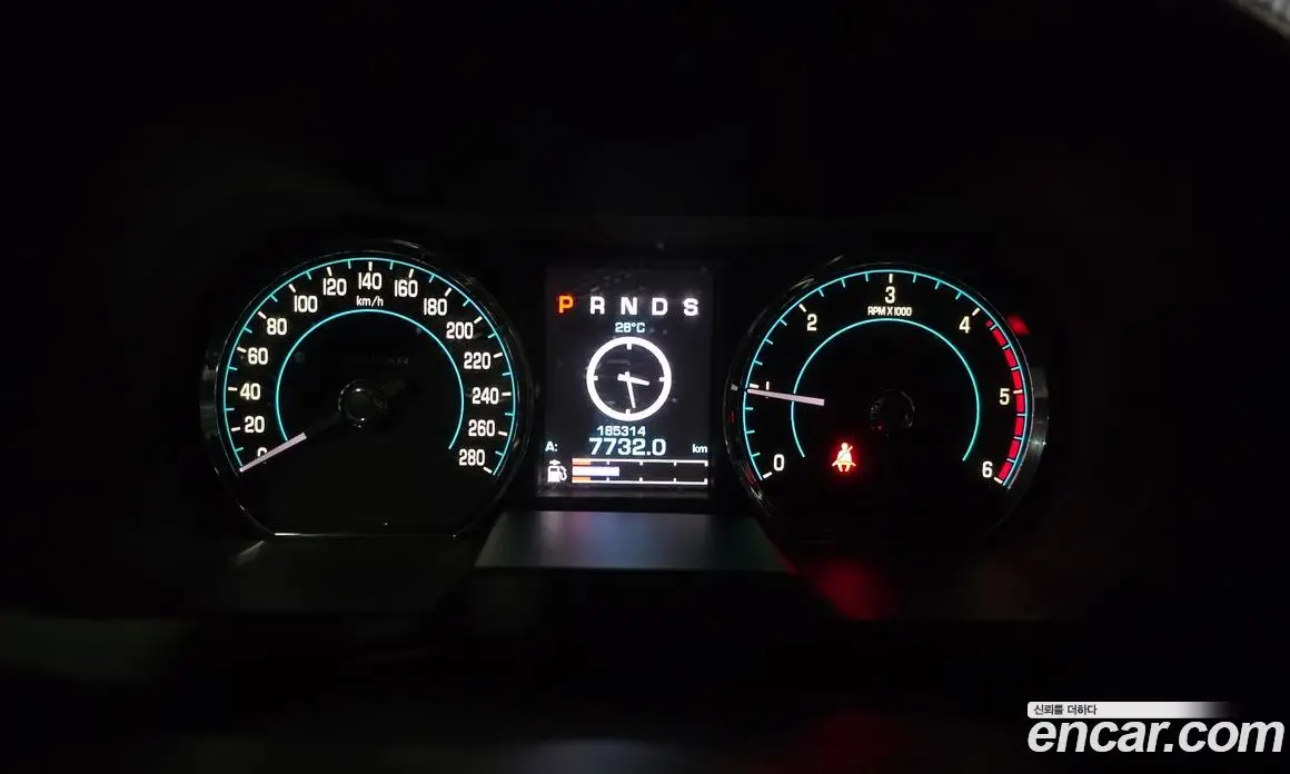 Jaguar XF 2015 2.2 автомат (гидро), фото 8 Jaguar XF 2015 2.2 автомат (гидро), фото 8