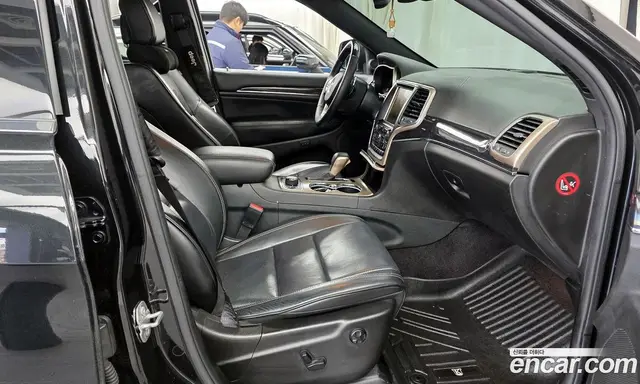 Jeep Cherokee 2016 3.0 автомат (гидро), миниатюра 11