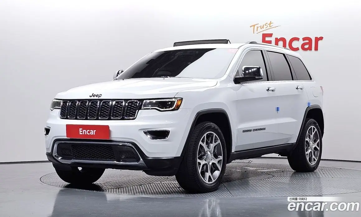 Jeep Cherokee 2021 3.6 автомат (гидро), фото 1 Jeep Cherokee 2021 3.6 автомат (гидро), фото 1