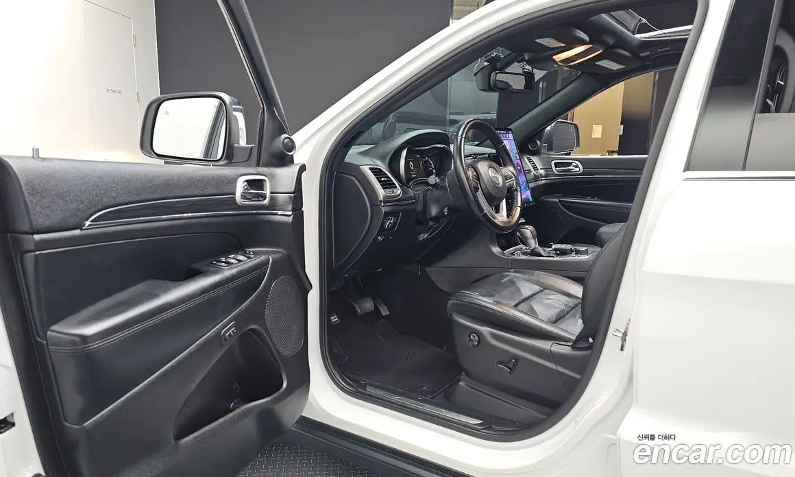 Jeep Cherokee 2021 3.6 автомат (гидро), фото 13 Jeep Cherokee 2021 3.6 автомат (гидро), фото 13