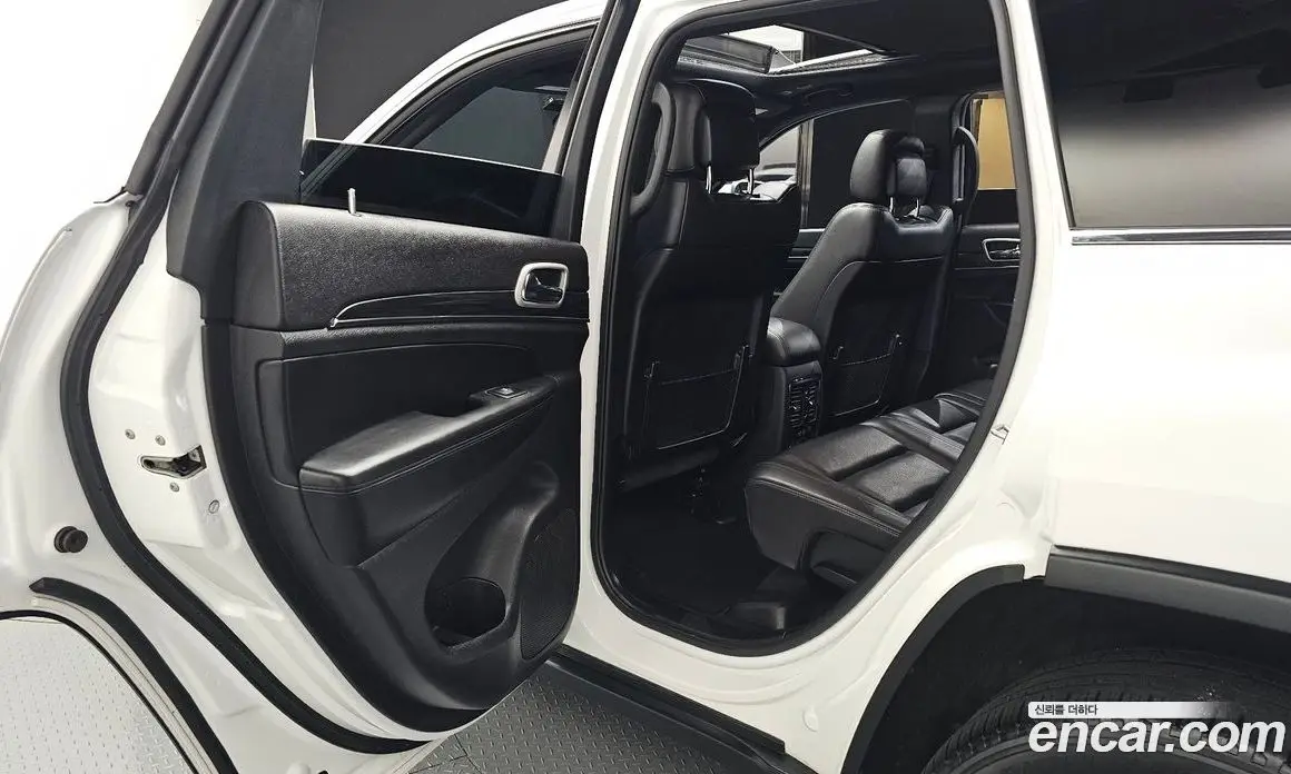 Jeep Cherokee 2021 3.6 автомат (гидро), фото 18 Jeep Cherokee 2021 3.6 автомат (гидро), фото 18