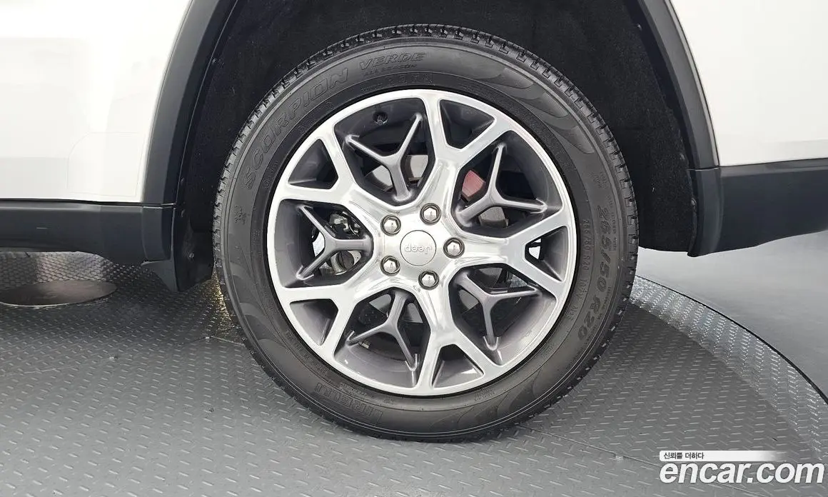 Jeep Cherokee 2021 3.6 автомат (гидро), фото 7 Jeep Cherokee 2021 3.6 автомат (гидро), фото 7