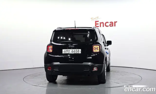 Jeep Renegade 2018 2.4 автомат (гидро), миниатюра 4 Jeep Renegade 2018 2.4 автомат (гидро), миниатюра 4
