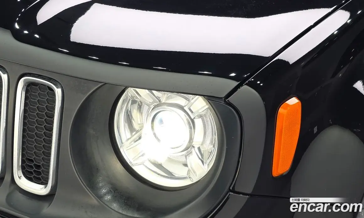 Jeep Renegade 2018 2.4 автомат (гидро), фото 8 Jeep Renegade 2018 2.4 автомат (гидро), фото 8