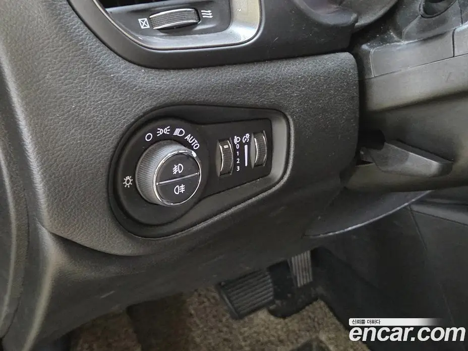 Jeep Renegade 2021 2.4 автомат (гидро), фото 14 Jeep Renegade 2021 2.4 автомат (гидро), фото 14