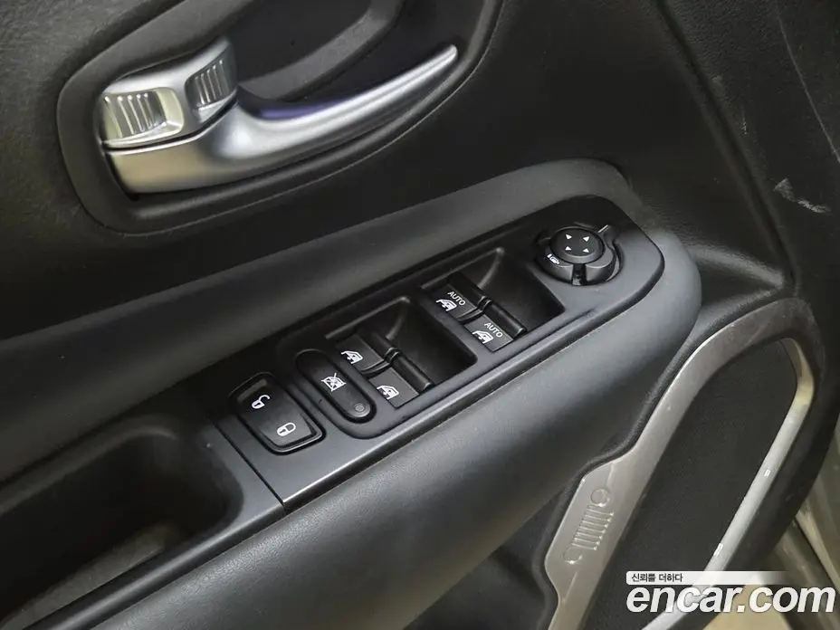 Jeep Renegade 2021 2.4 автомат (гидро), фото 15 Jeep Renegade 2021 2.4 автомат (гидро), фото 15