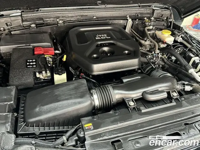 Jeep Wrangler 2020 2.0 автомат (гидро), миниатюра 5 Jeep Wrangler 2020 2.0 автомат (гидро), миниатюра 5