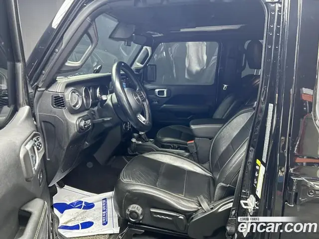 Jeep Wrangler 2020 2.0 автомат (гидро), миниатюра 7 Jeep Wrangler 2020 2.0 автомат (гидро), миниатюра 7