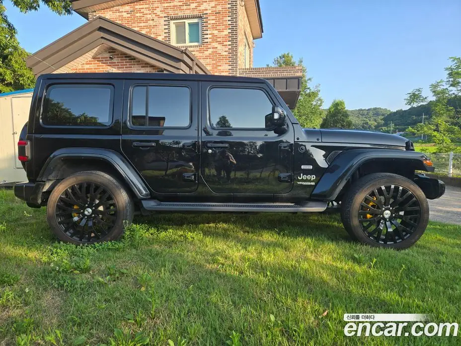 Jeep Wrangler 2022 2.0 автомат (гидро), фото 3 Jeep Wrangler 2022 2.0 автомат (гидро), фото 3