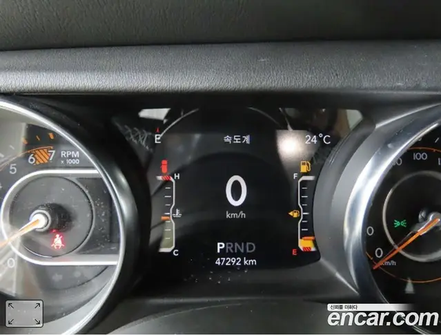 Jeep Wrangler 2022 2.0 автомат (гидро), миниатюра 8 Jeep Wrangler 2022 2.0 автомат (гидро), миниатюра 8