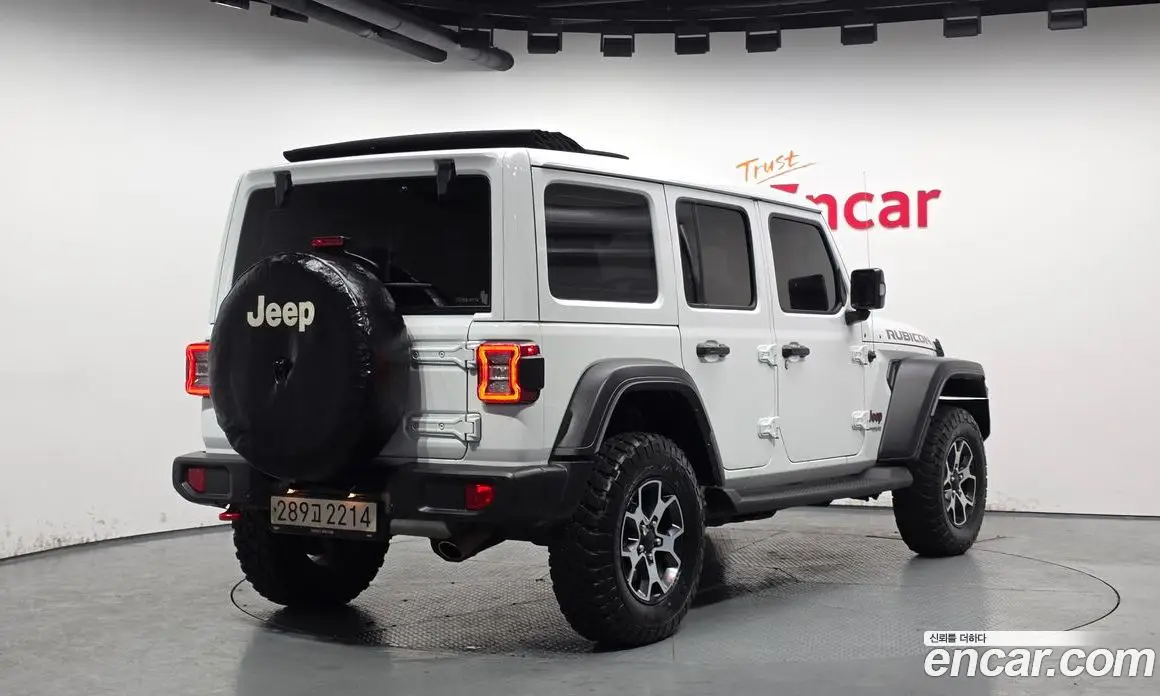 Jeep Wrangler 2022 2.0 автомат (гидро), фото 2 Jeep Wrangler 2022 2.0 автомат (гидро), фото 2