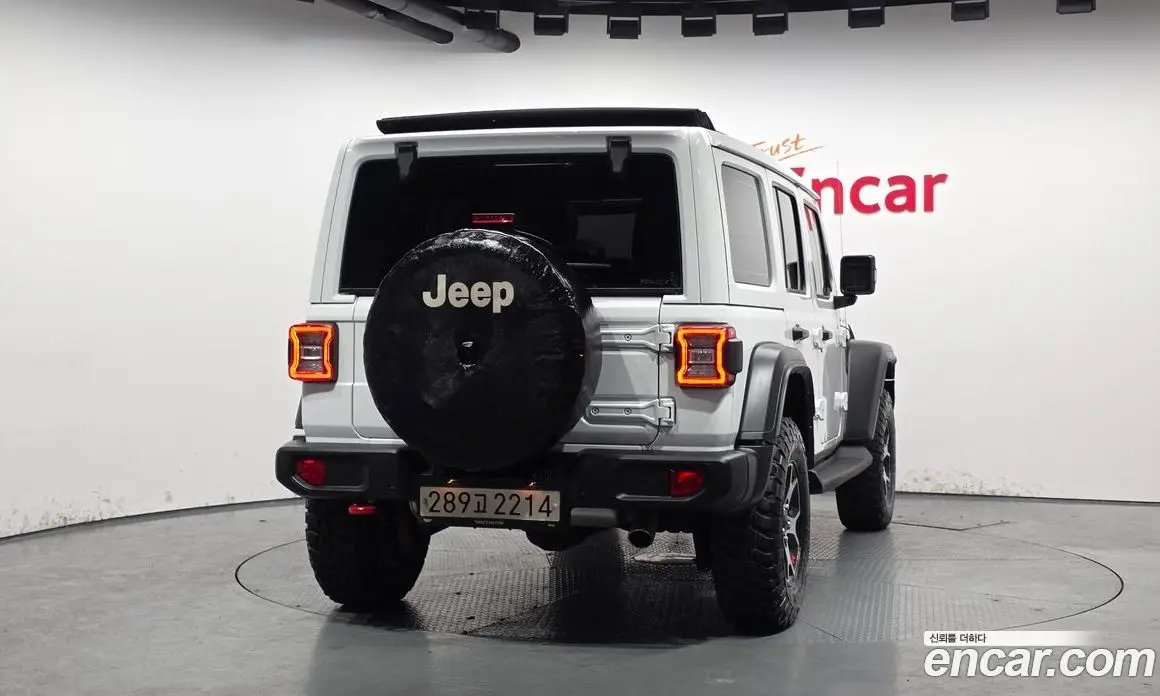 Jeep Wrangler 2022 2.0 автомат (гидро), фото 4 Jeep Wrangler 2022 2.0 автомат (гидро), фото 4
