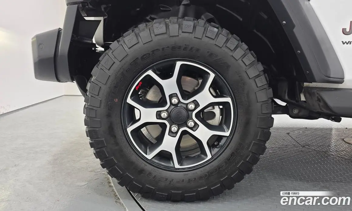 Jeep Wrangler 2022 2.0 автомат (гидро), фото 5 Jeep Wrangler 2022 2.0 автомат (гидро), фото 5