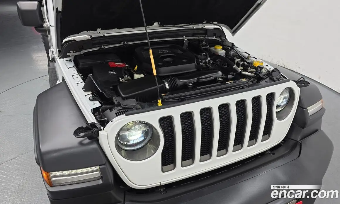 Jeep Wrangler 2022 2.0 автомат (гидро), фото 6 Jeep Wrangler 2022 2.0 автомат (гидро), фото 6