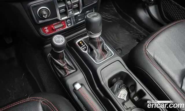 Jeep Wrangler 2022 2.0 автомат (гидро), миниатюра 9 Jeep Wrangler 2022 2.0 автомат (гидро), миниатюра 9