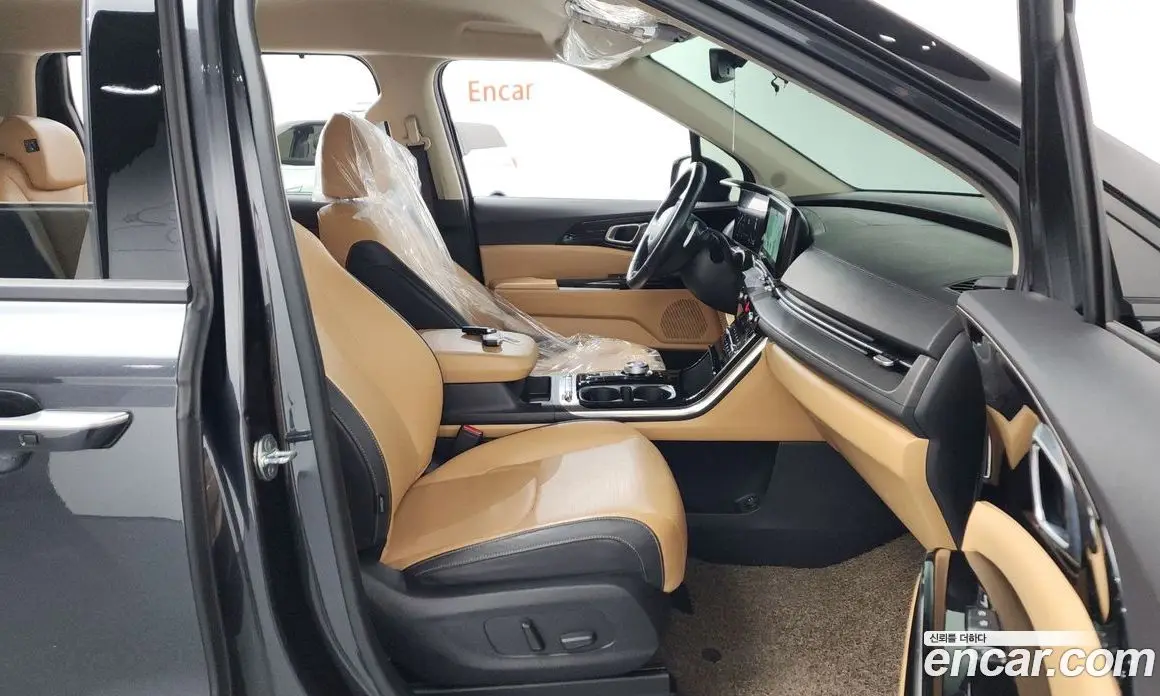 Kia Carnival 2022 3.5 автомат (гидро), фото 16 Kia Carnival 2022 3.5 автомат (гидро), фото 16