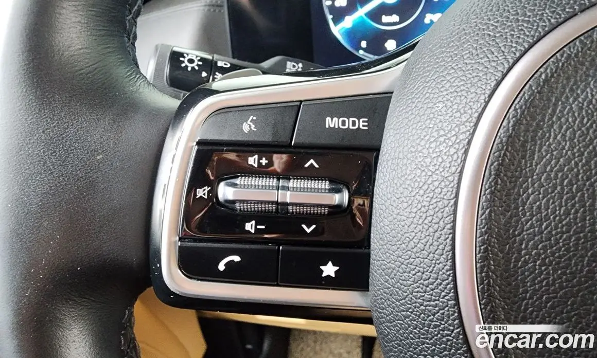 Kia Carnival 2022 3.5 автомат (гидро), фото 22 Kia Carnival 2022 3.5 автомат (гидро), фото 22