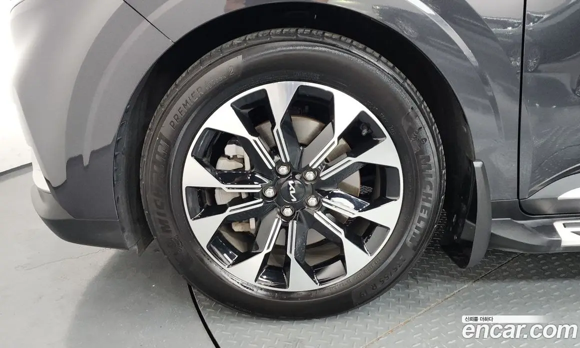 Kia Carnival 2022 3.5 автомат (гидро), фото 5 Kia Carnival 2022 3.5 автомат (гидро), фото 5
