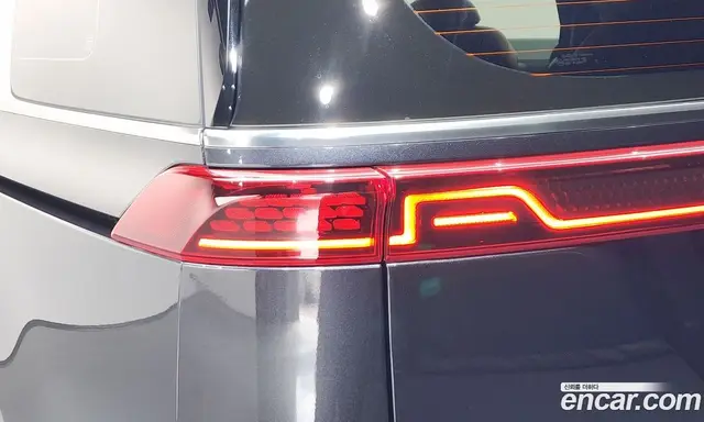 Kia Carnival 2022 3.5 автомат (гидро), миниатюра 9 Kia Carnival 2022 3.5 автомат (гидро), миниатюра 9