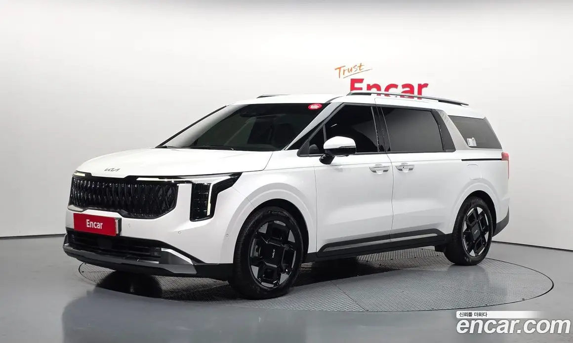 Kia Carnival 2023 3.5 автомат (гидро), фото 1 Kia Carnival 2023 3.5 автомат (гидро), фото 1