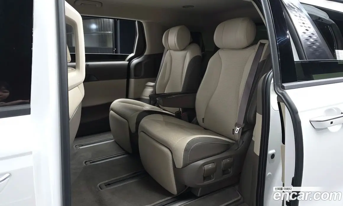 Kia Carnival 2023 3.5 автомат (гидро), фото 16 Kia Carnival 2023 3.5 автомат (гидро), фото 16