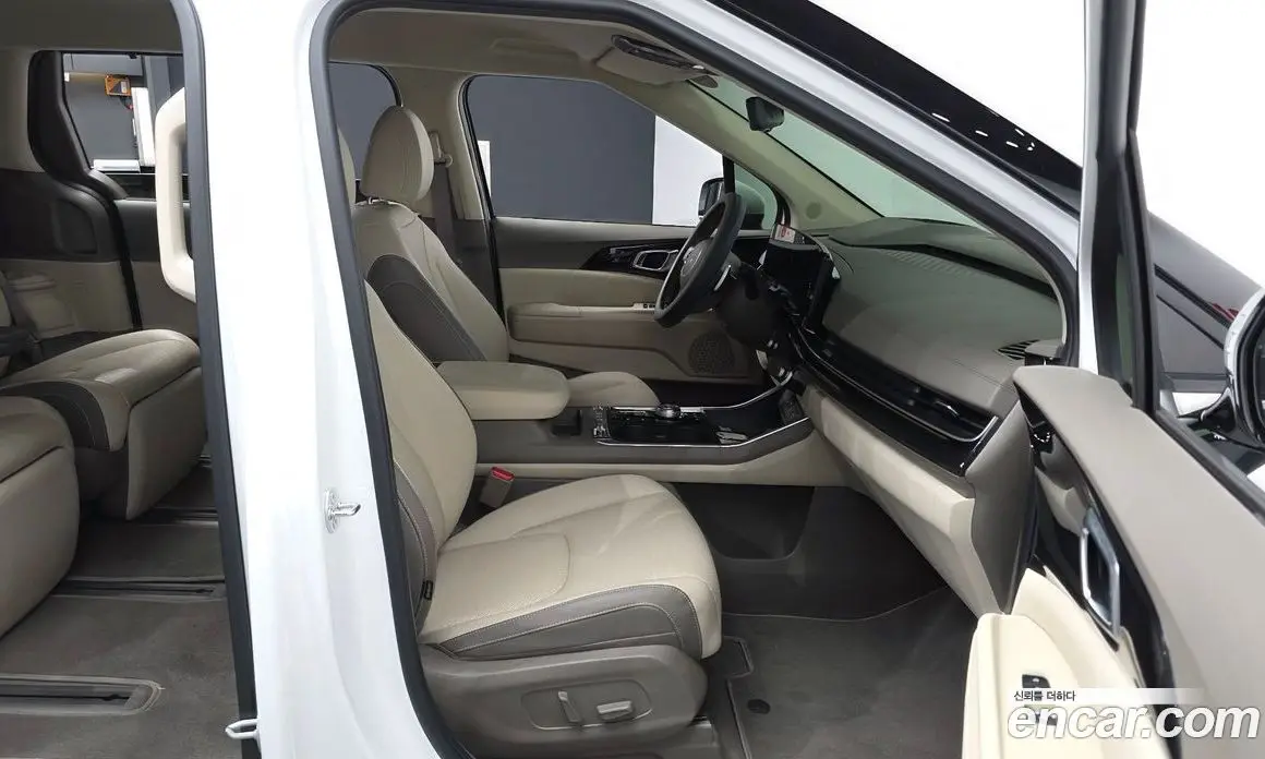 Kia Carnival 2023 3.5 автомат (гидро), фото 17 Kia Carnival 2023 3.5 автомат (гидро), фото 17