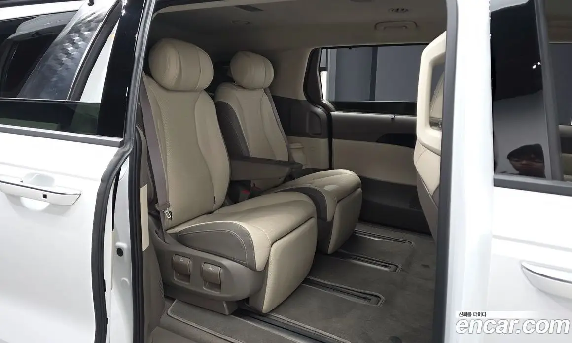 Kia Carnival 2023 3.5 автомат (гидро), фото 18 Kia Carnival 2023 3.5 автомат (гидро), фото 18