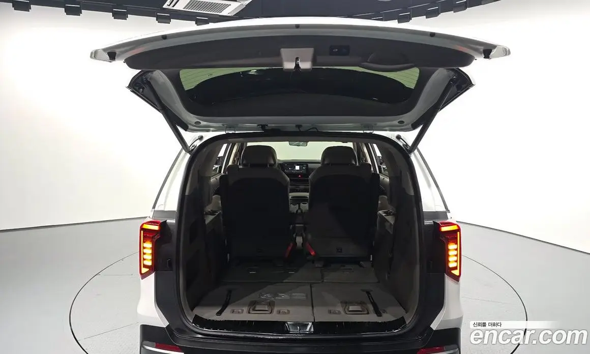 Kia Carnival 2023 3.5 автомат (гидро), фото 26 Kia Carnival 2023 3.5 автомат (гидро), фото 26