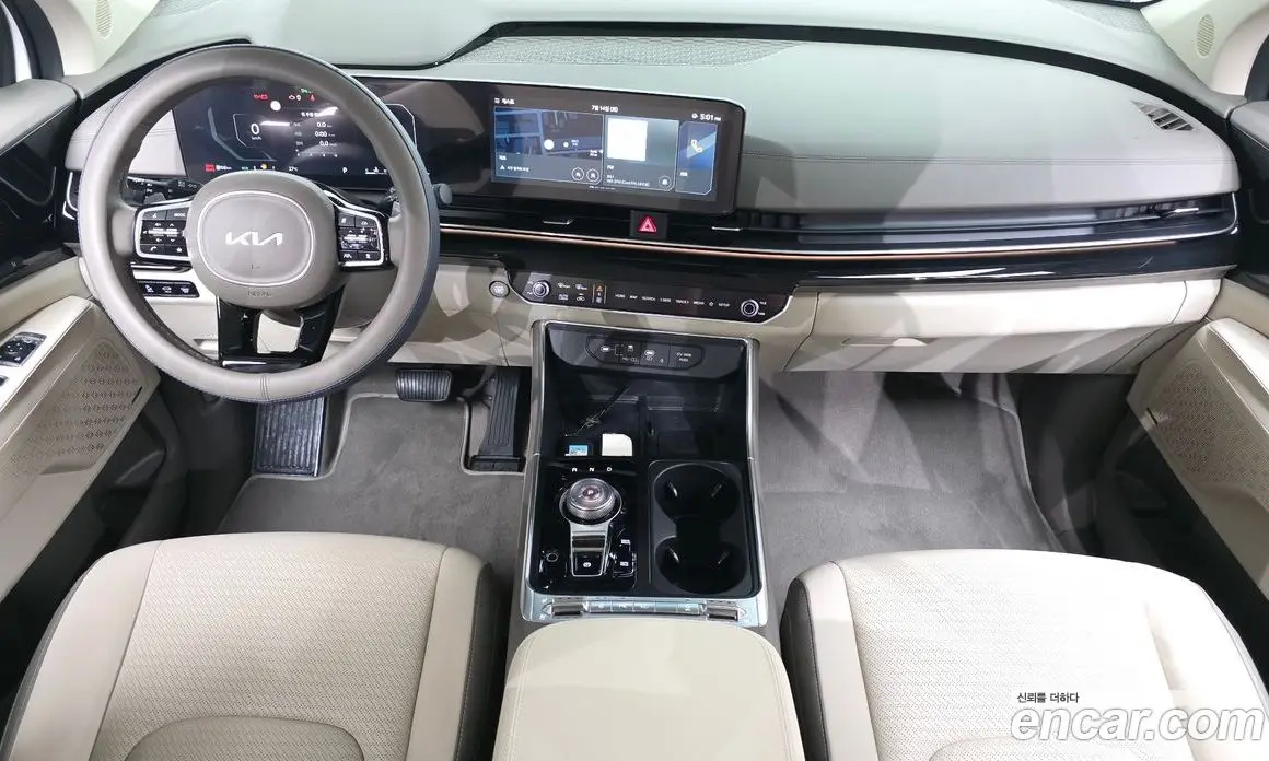 Kia Carnival 2023 3.5 автомат (гидро), фото 10 Kia Carnival 2023 3.5 автомат (гидро), фото 10
