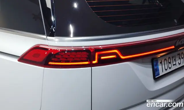 Kia Carnival 2023 3.5 автомат (гидро), миниатюра 8 Kia Carnival 2023 3.5 автомат (гидро), миниатюра 8