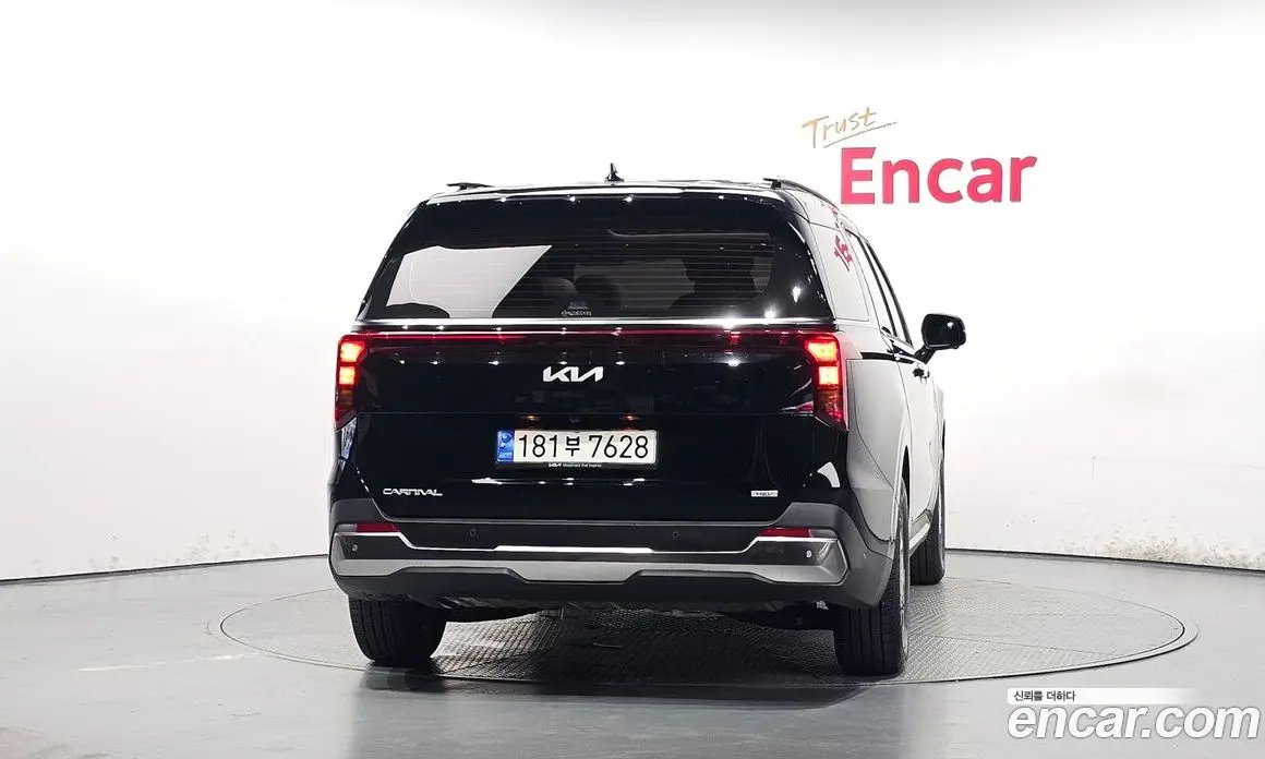 Kia Carnival 2024 1.6 автомат (гидро), фото 3 Kia Carnival 2024 1.6 автомат (гидро), фото 3